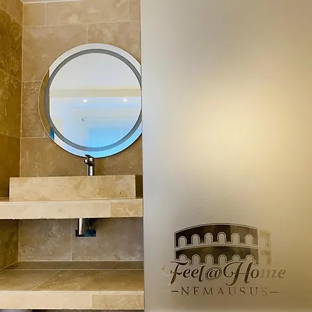 Feel@Home Nemausus « Le 21 » Nimes Exterior foto