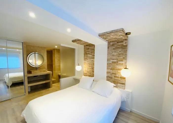 Feel@Home Nemausus « Le 21 »
